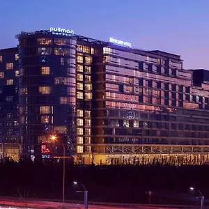 Pullman Hotel&convention Center Hotel