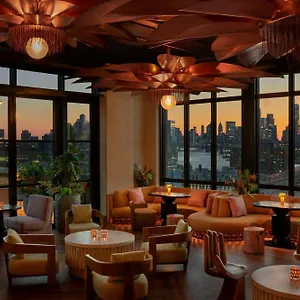 Moxy Brooklyn Williamsburg 4* New York