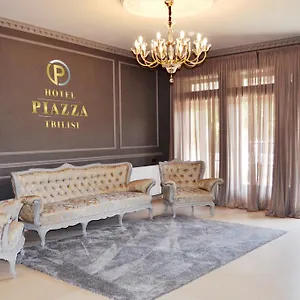 hotel-piazza.alltbilisihotels.com/