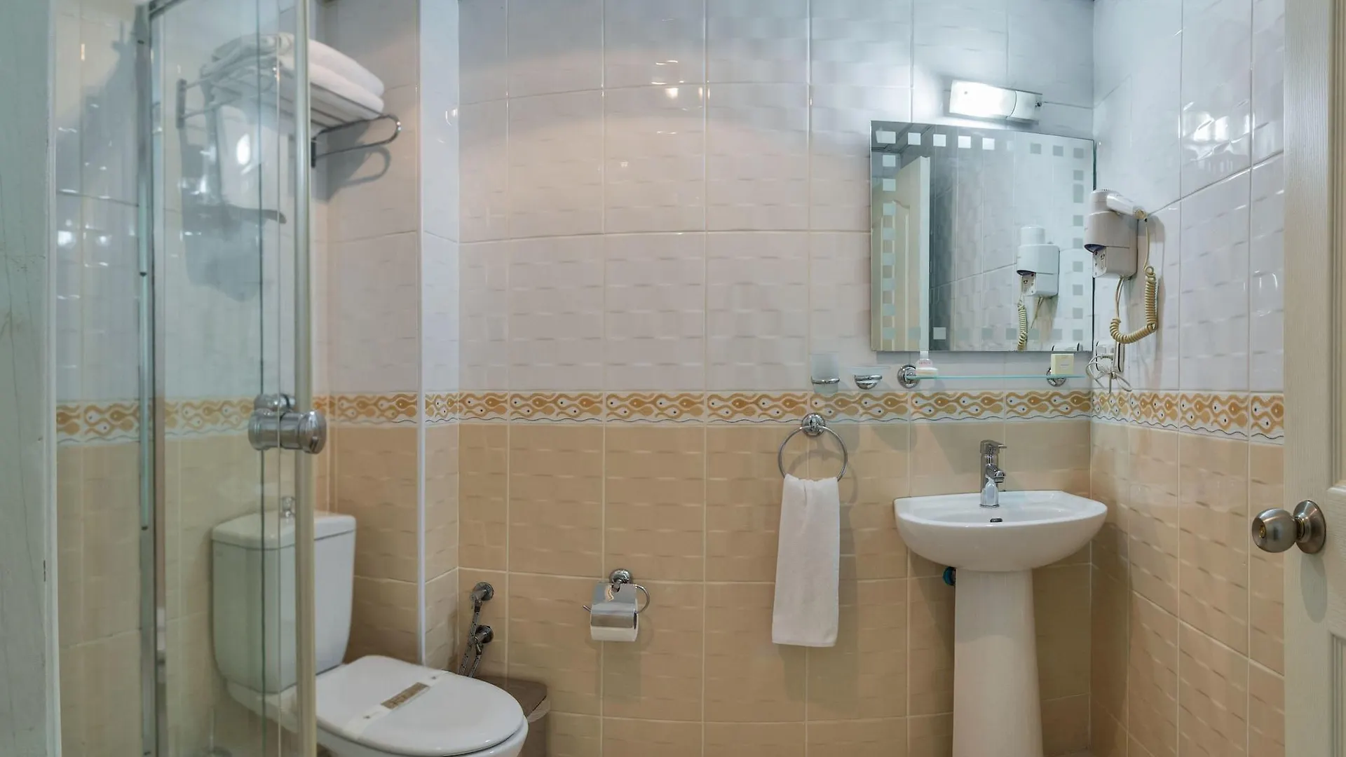 ***  May Hotel Istanbul Turkey